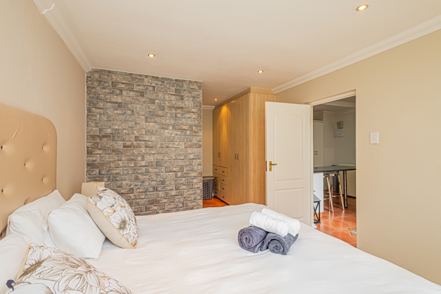 5 Bedroom Property for Sale in Waterfront Western Cape